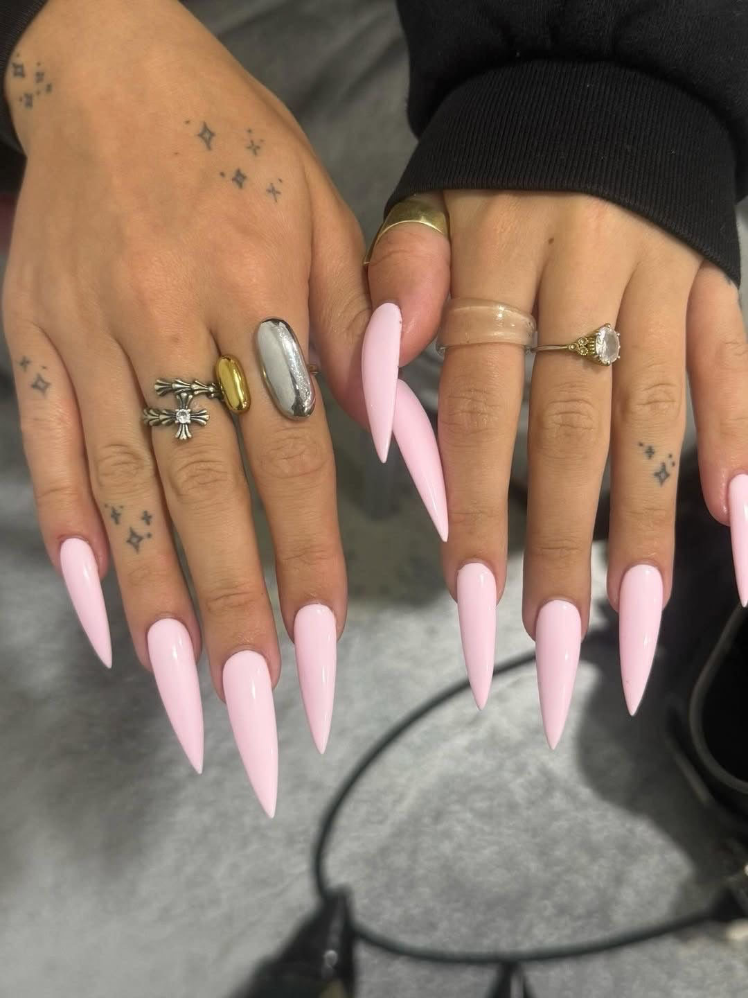 Lilac glazed nails with a daisy accent